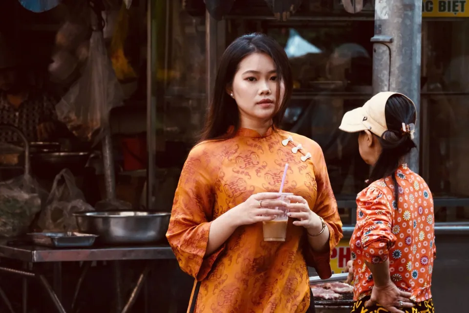 Bàn nướng đông khách tại Abing Thị Khiếu